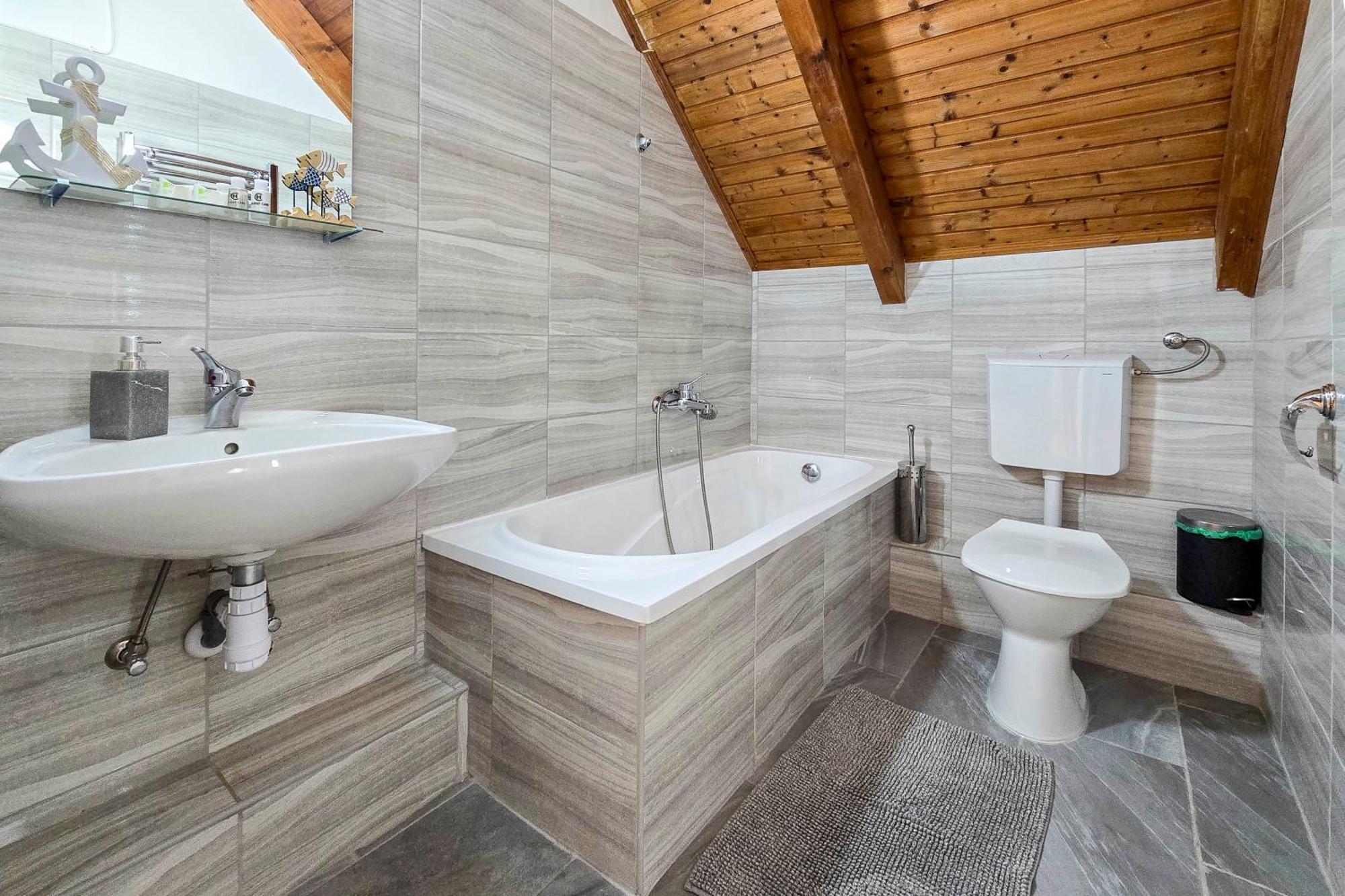 Ocean Apartment Шиофок Экстерьер фото